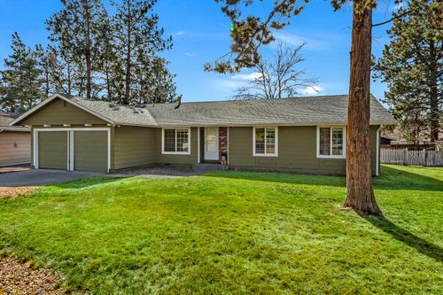 2701 Ne Canyon Park Pl, Bend, OR, 97701-5868 | Card Image