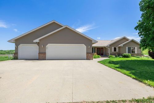 440 Kuntz Dr, Independence, MN, 55359-9550 | Card Image