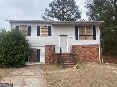 3295 Lancing Ln, Macon, GA, 31217-6247 | Card Image