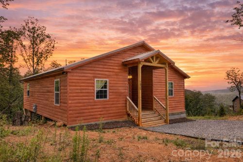 7025 Martin Ln, Morganton, NC, 28655-5808 | Card Image