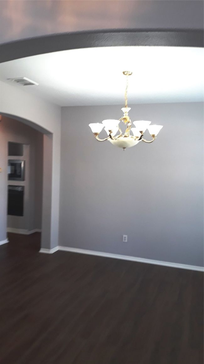 FORMAL DINING ROOM! | Image 14