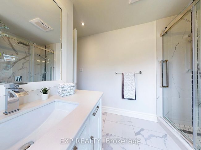 29 Wingate Cres, House other with 6 bedrooms, 6 bathrooms and 8 parking in Richmond Hill ON | Image 28