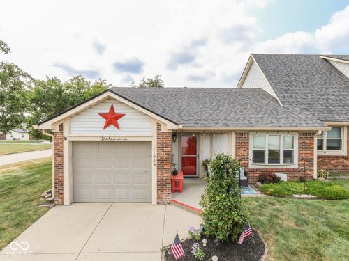 a-1102 Paradise Ct, Greenwood, IN, 46143-2108 | Card Image