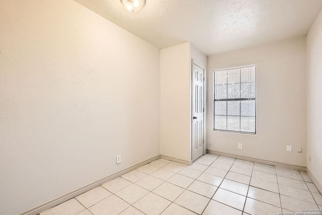 12177 Pearsall Rd, House other with 5 bedrooms, 2 bathrooms and null parking in Atascosa TX | Image 18