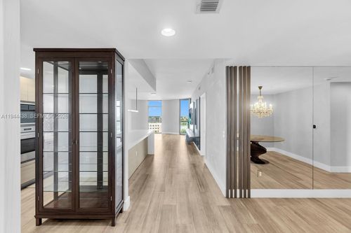 apt-1106-17301 Biscayne Blvd, Aventura, FL, 33160-5071 | Card Image