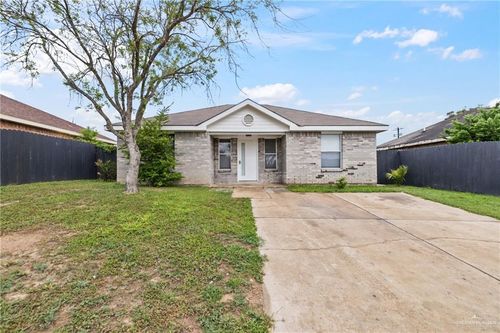 4821 Walnut St, Edinburg, TX, 78541-9202 | Card Image