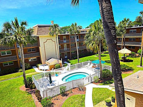 578-12760 Indian Rocks Rd, LARGO, FL, 33774-2324 | Card Image