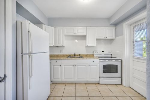 10-1070 S Clearview Ave, TAMPA, FL, 33629-5100 | Card Image