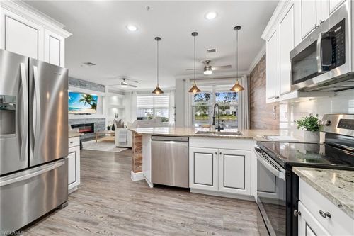 apt-103-1330 Mariposa Cir, NAPLES, FL, 34105-7242 | Card Image