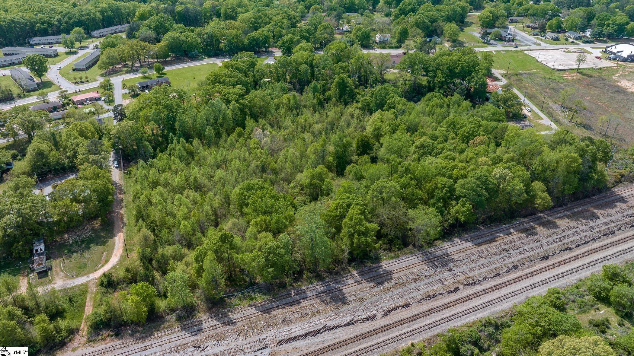 Land in Laurens 4