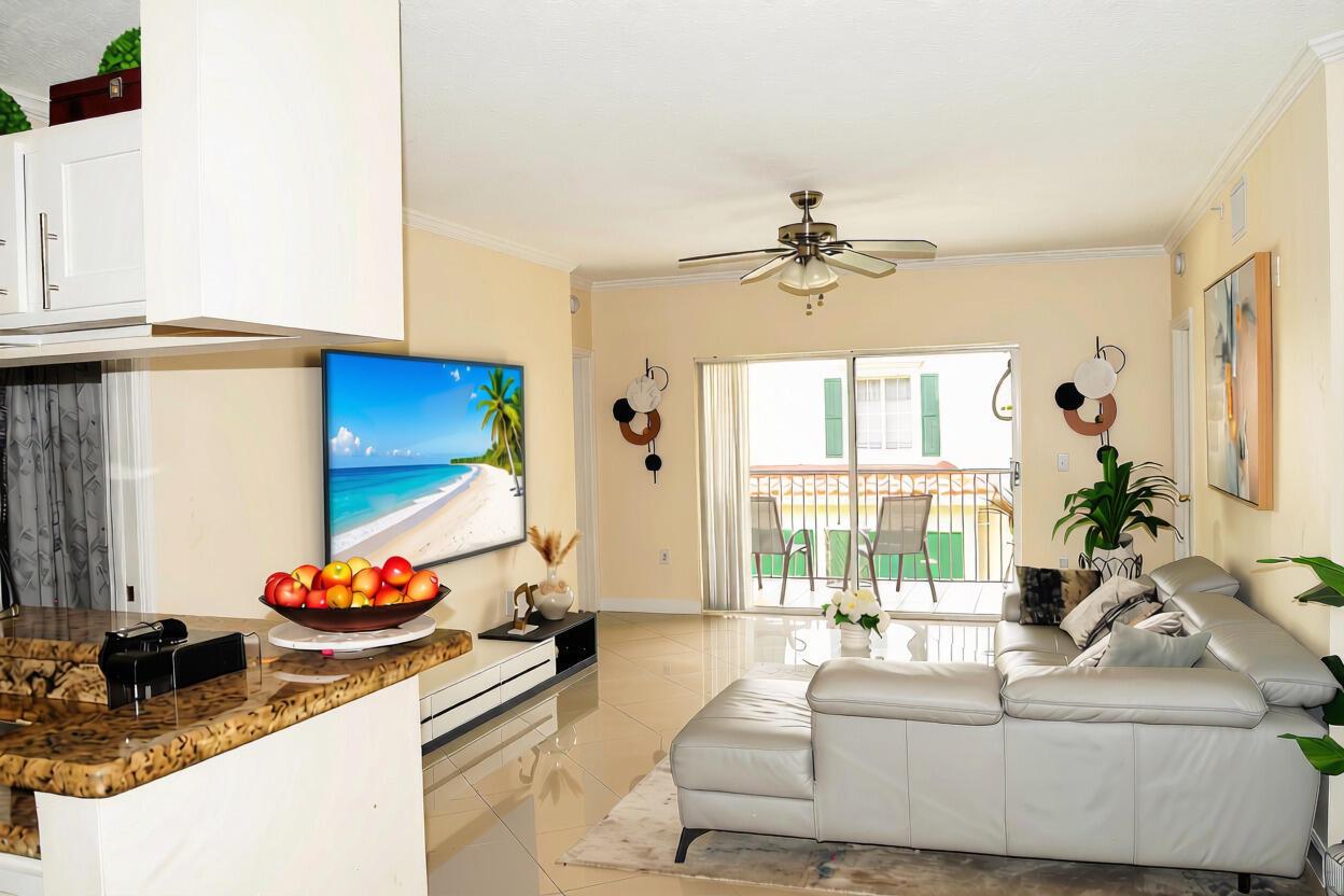 Residential Lease in Coral Springs