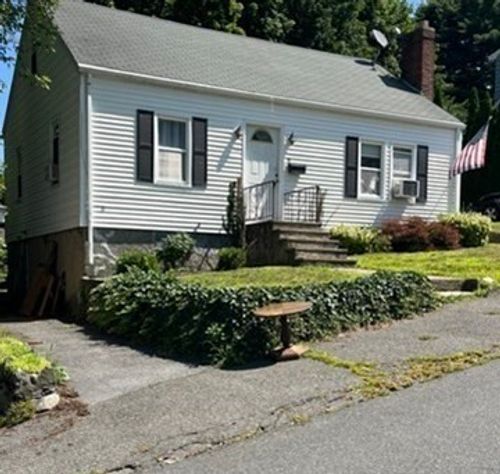 10 Duke St, Swampscott, MA, 01907-1114 | Card Image
