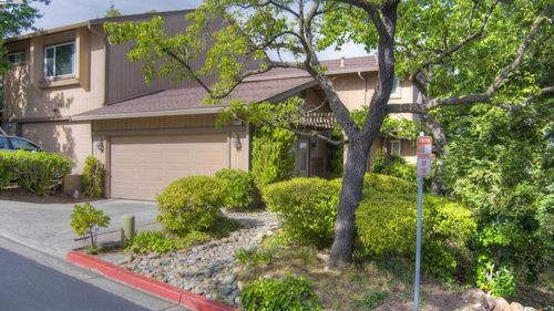 2617 Star Tree Ct, Martinez, CA, 94553-4349 | Card Image
