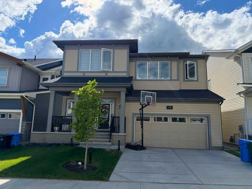 33 Carringwood St Nw, Calgary, AB, T3P2A7 | Card Image