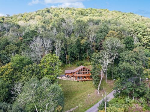 85 Iga Trl, Maggie Valley, NC, 28751 | Card Image