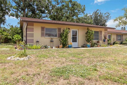 20-4549 Tippecanoe Trl, SARASOTA, FL, 34233-1956 | Card Image