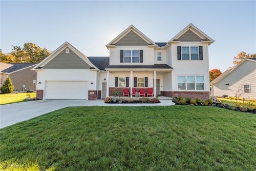 421 Cherry Ridge, Tallmadge, OH, 44278 | Card Image