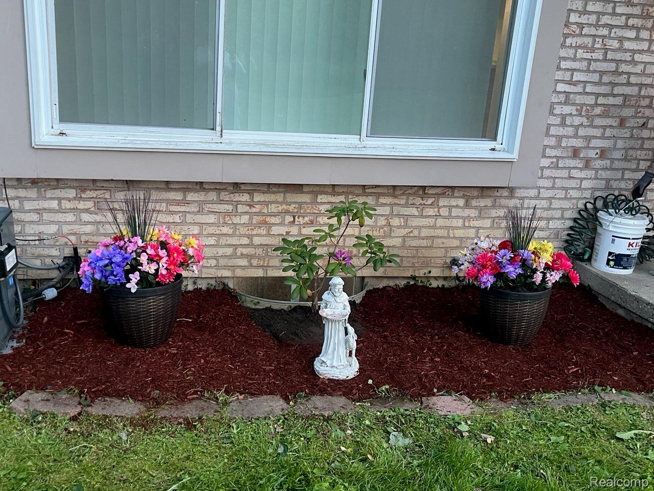 Residential in Genesee Charter Township 5