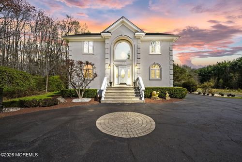 117 Crine Rd, Morganville, NJ, 07751-1038 | Card Image