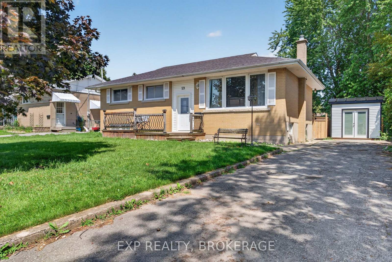 Residential in Loyalist (Amherstview) 3