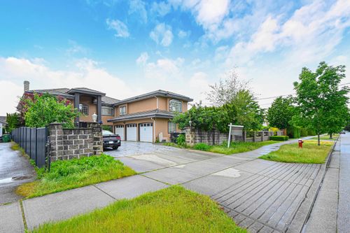 7251 Ash St, Richmond, BC, V6Y2R9 | Card Image