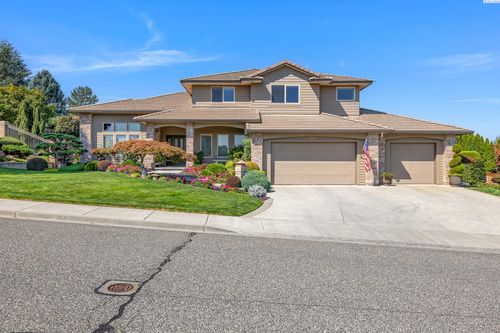 4008 S Morain Loop, Kennewick, WA, 99337 | Card Image