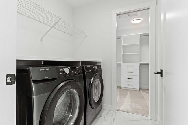 271 Kinniburgh Loop, House other with 4 bedrooms, 3 bathrooms and 4 parking in Chestermere AB | Image 37
