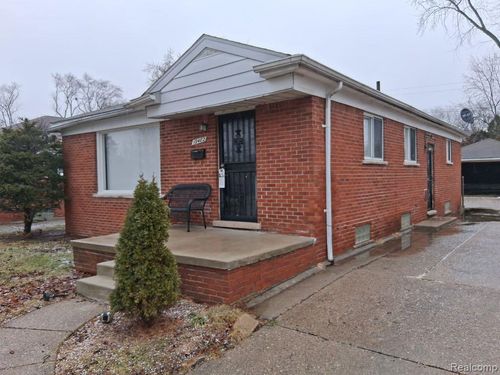 19482 Archer St, Detroit, MI, 48219-1710 | Card Image