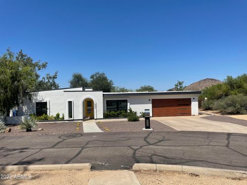 856 E Village Circle Dr S, Phoenix, AZ, 85022-4815 | Card Image