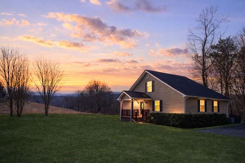 65 Ivy Rdg, Ellijay, GA, 30536-8935 | Card Image