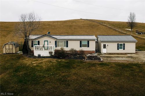 44980 County Road 55, Coshocton, OH, 43812-9002 | Card Image