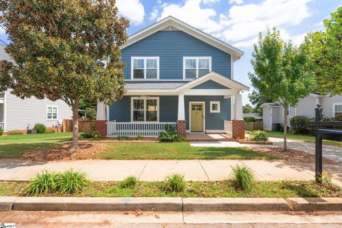 17 Casey St, Greenville, SC, 29601-4207 | Card Image