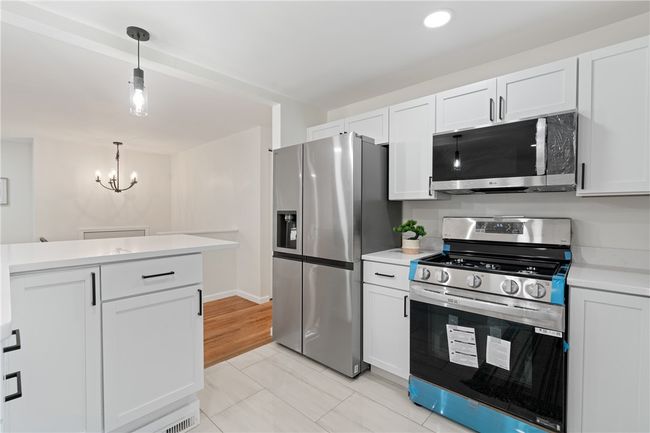 213 Thistle Dr, House other with 3 bedrooms, 2 bathrooms and null parking in West Mifflin PA | Image 6
