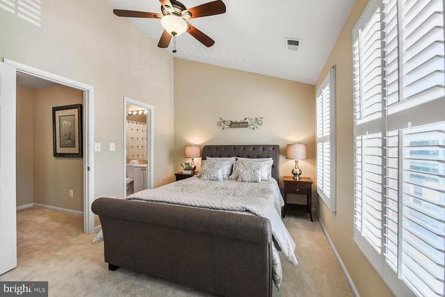 11431 Heritage Commons Way, Townhouse with 2 bedrooms, 3 bathrooms and null parking in RESTON VA | Image 21