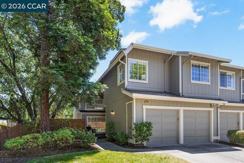 234 Hillcrest Ln, Pleasant Hill, CA, 94523-2182 | Card Image