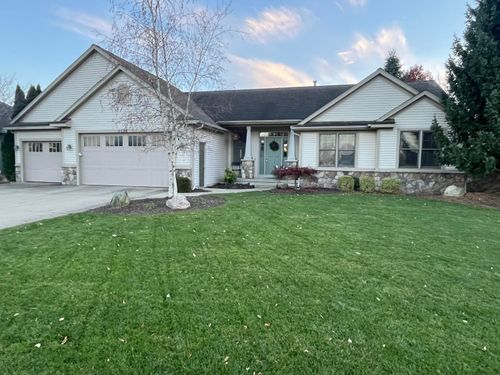 4696 Stonewood Ct, Hudsonville, MI, 49426-7811 | Card Image