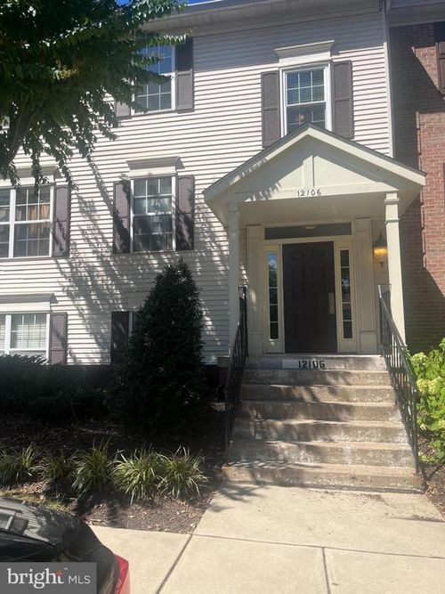 apt-302-12106 Greenway Ct, FAIRFAX, VA, 22033-2559 | Card Image