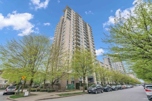 308-3588 Crowley Dr, Vancouver, BC, V5R6H3 | Card Image