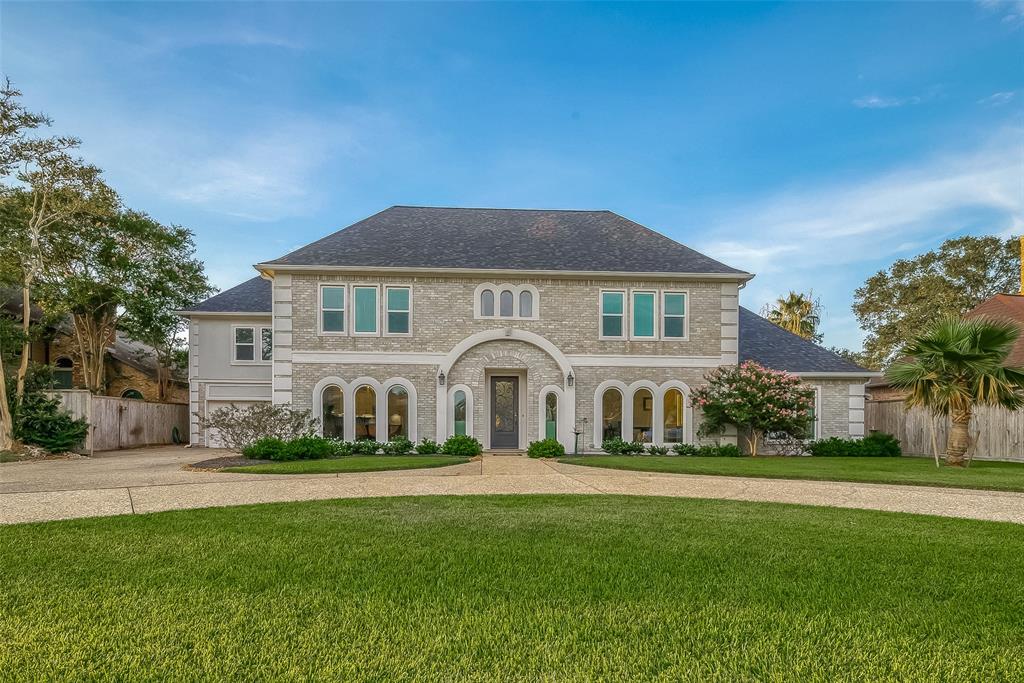 Masters Dr, League City, TX 77573