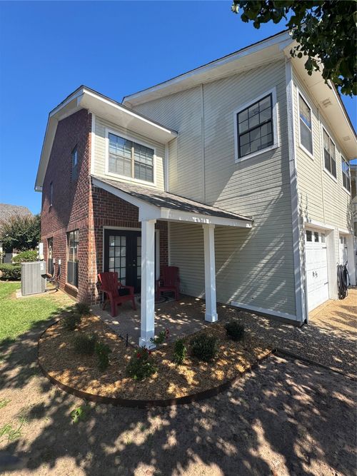 17 Meadow Creek Dr, Bossier City, LA, 71111-2143 | Card Image