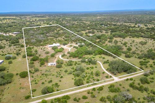 6-1433 Althaus Ranch Rd, Johnson City, TX, 78636 | Card Image