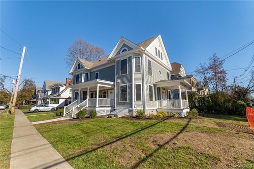 2-22 Forbus St, Poughkeepsie, NY, 12601-4611 | Card Image