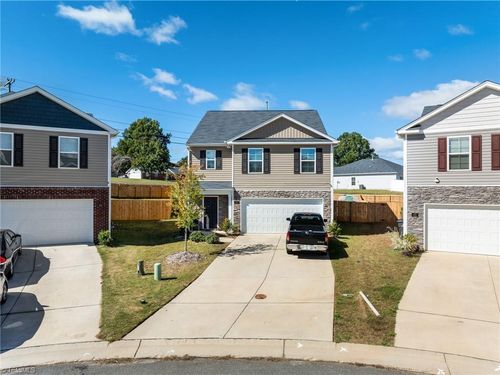 592 Tochi Ct, Winston-Salem, NC, 27105-1648 | Card Image