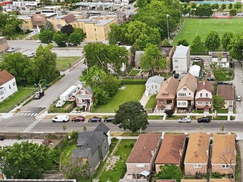 5515 S Oakley Ave, Chicago, IL, 60636-1022 | Card Image