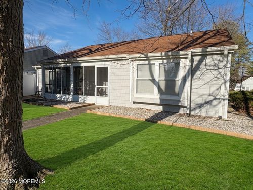 873B Liverpool Cir, Manchester, NJ, 08759-5309 | Card Image