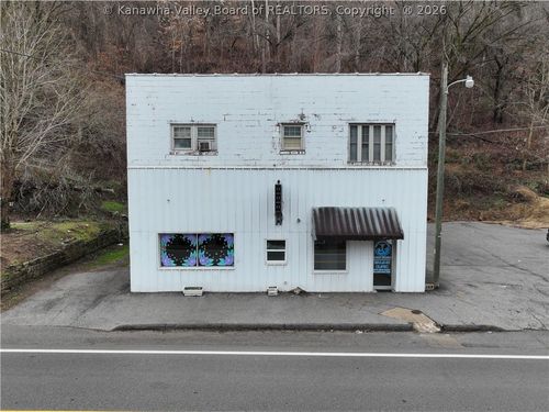 739 Old Logan Rd, Logan, WV, 25601-3371 | Card Image