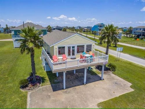 23102 Verano Dr, Galveston, TX, 77554 | Card Image