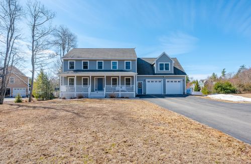 65 Deerfield Rd, North Berwick, ME, 03906-6348 | Card Image