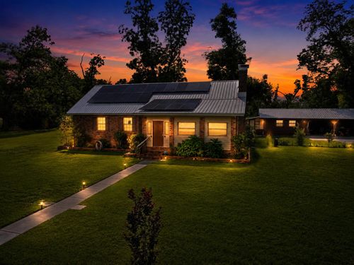 150 Se Norton Way, Lee, FL, 32059-5700 | Card Image