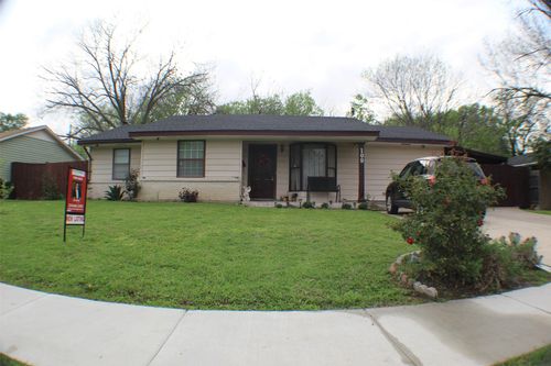 109 Brunswick Ln, Mesquite, TX, 75149-3601 | Card Image